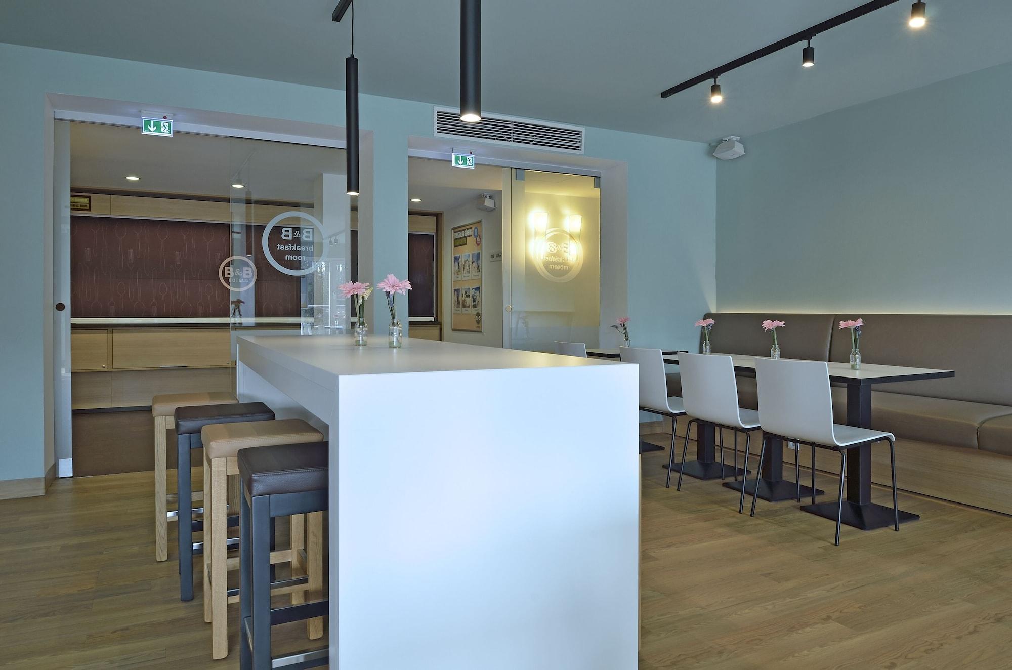 B&B Hotel Heilbronn Eksteriør bilde