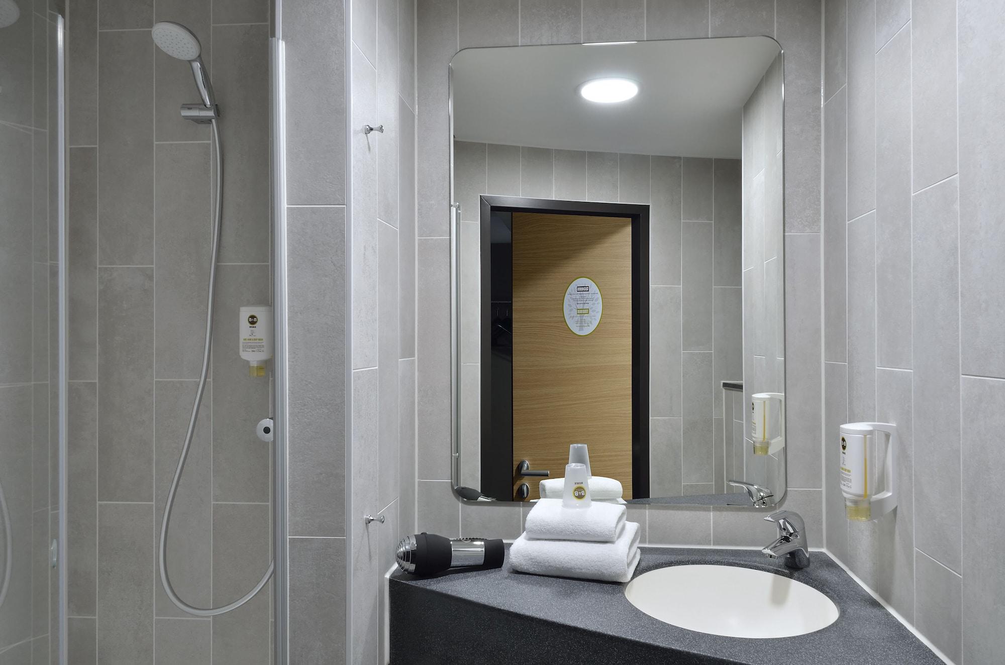 B&B Hotel Heilbronn Eksteriør bilde