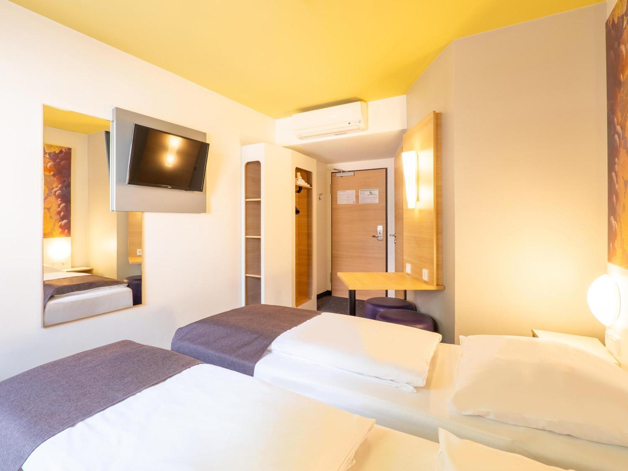 B&B Hotel Heilbronn Eksteriør bilde