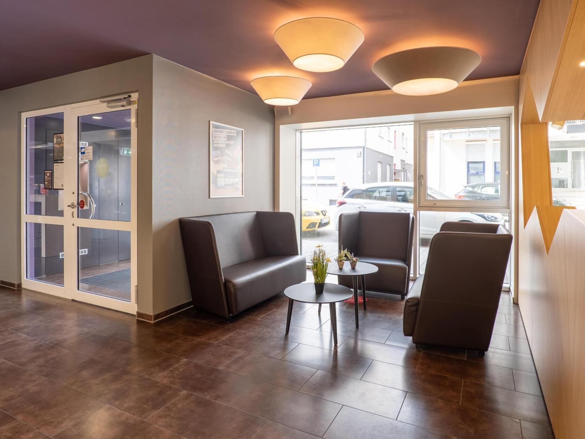 B&B Hotel Heilbronn Eksteriør bilde