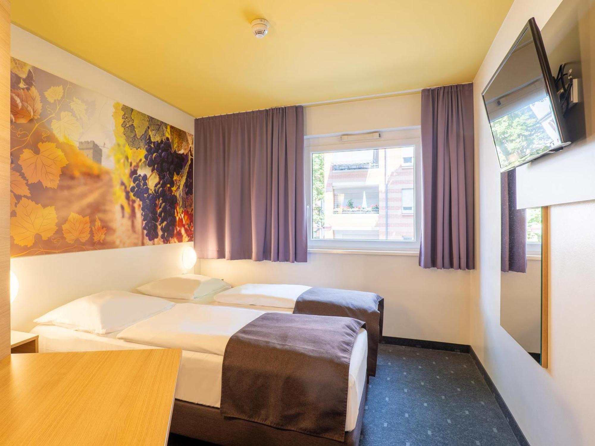 B&B Hotel Heilbronn Eksteriør bilde