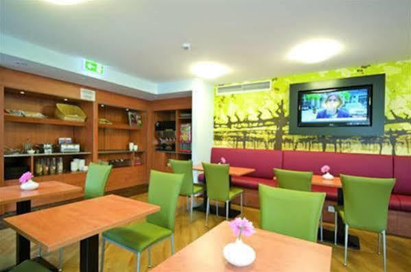 B&B Hotel Heilbronn Eksteriør bilde